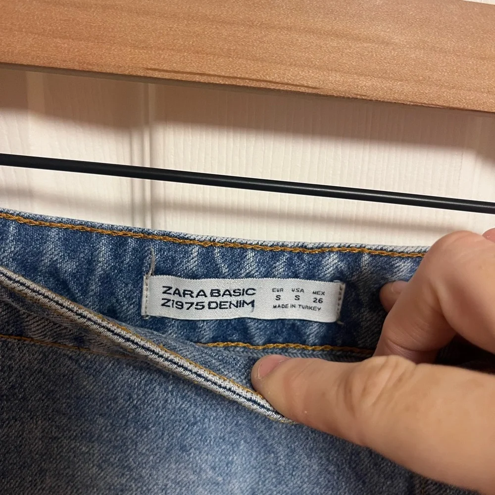 Zara Asymmetrical Denim Skirt with Button Detail - Picture 6 of 9